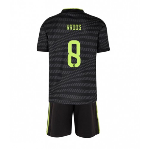 Fotbalové Dres Real Madrid Toni Kroos #8 Dětské Alternativní 2022-23 Krátký Rukáv (+ trenýrky)